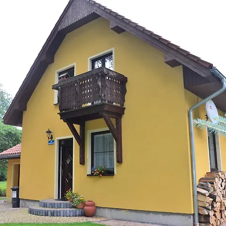Domek Przy Parku