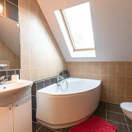 Chalet Domek Przy Parku Jelenia Góra